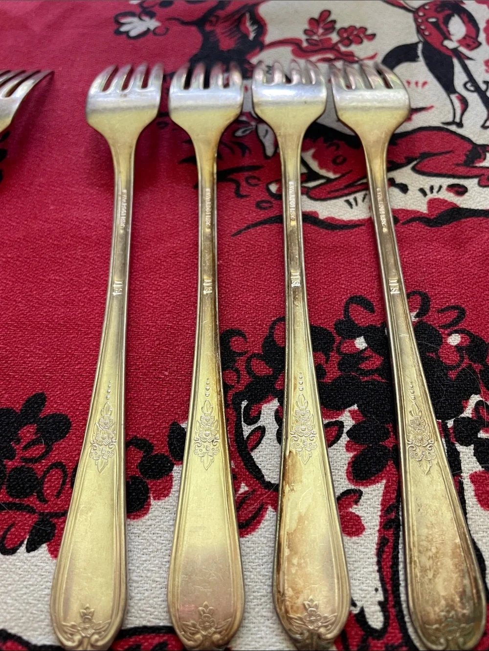 Set of 8 antique William Rogers forks